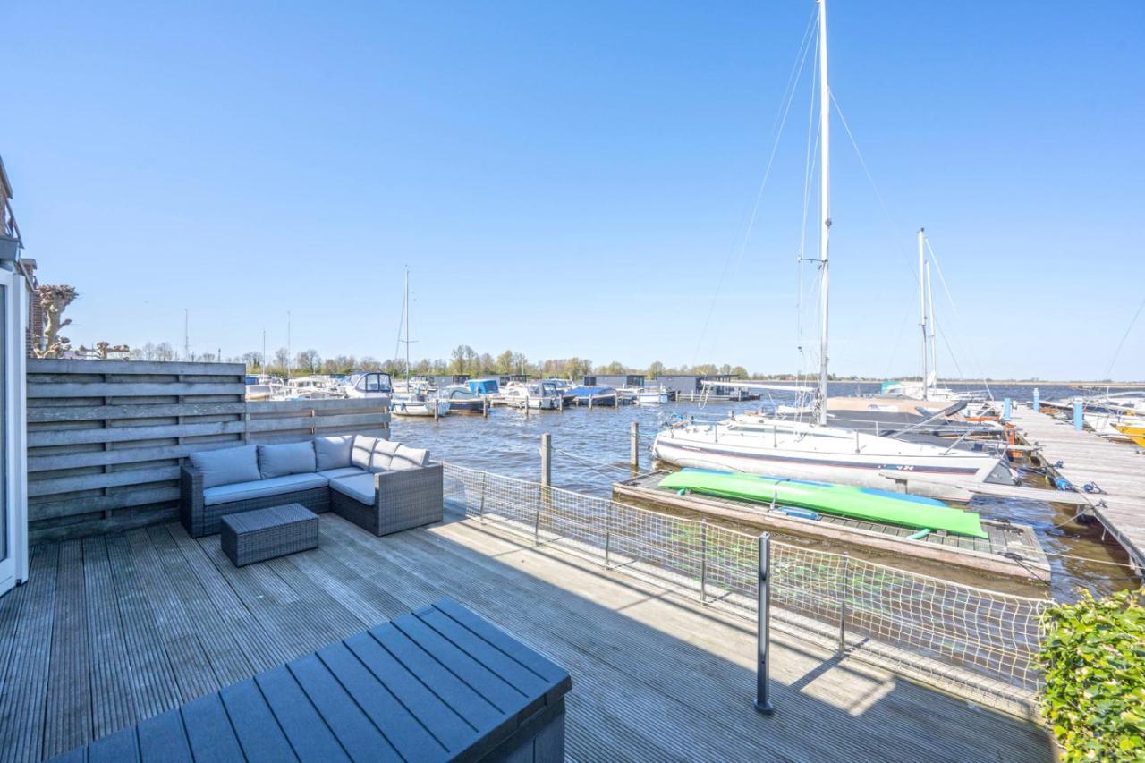 Meerzicht 24 - Luxury Family Accommodation With Beautiful Lake Side View Uitgeest Bagian luar foto